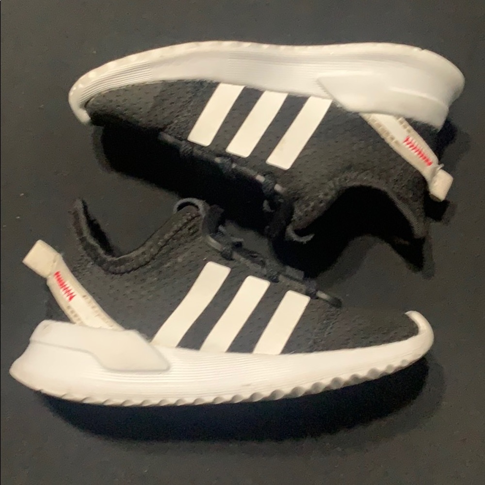 Adidas toddler shoes